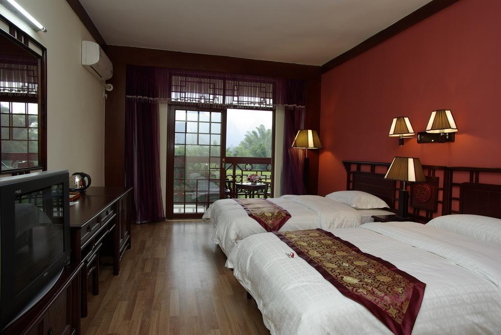 Dragon River Retreat Hotel Yangshuo Exterior photo