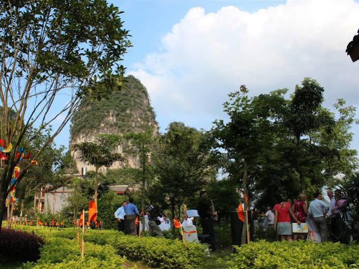 Dragon River Retreat Hotel Yangshuo Exterior photo
